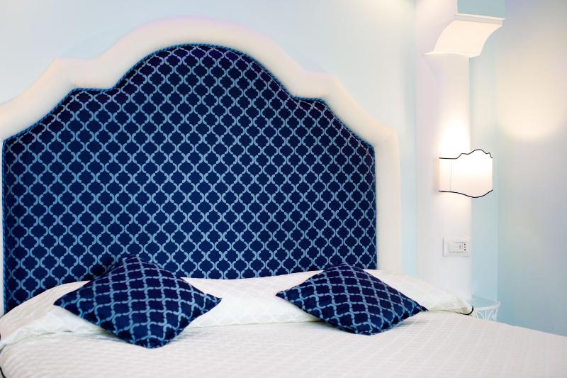 Junior Suite with Sea View image 3
