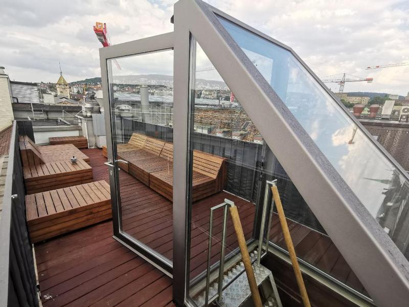 Apartment with Terrace image 4