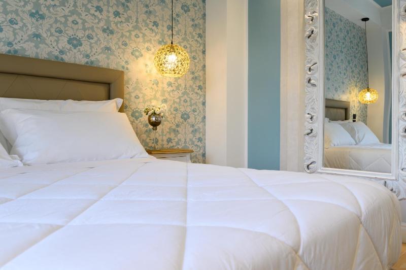 Junior Suite with Sea View image 3