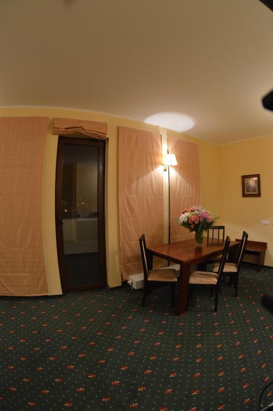 Apartment with Balcony image 4