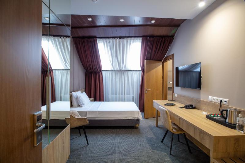 Superior Single Room image 3