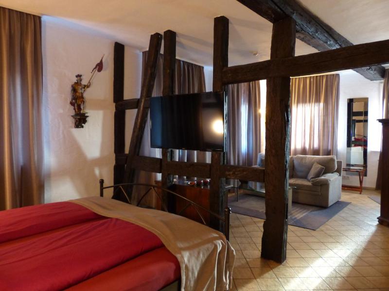 Superior Suite image 3