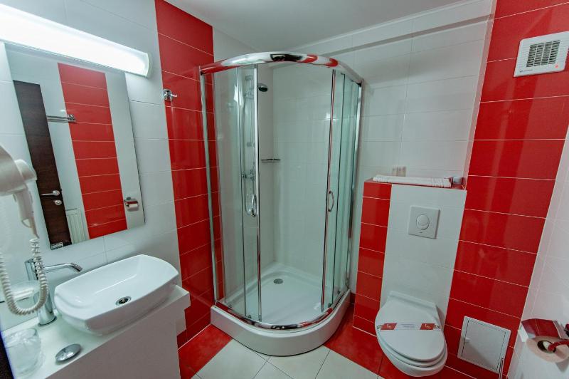 Deluxe Room image 4