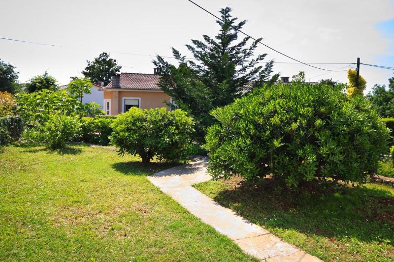 Vacation house Luka - image 20