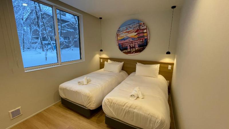 Ahiru Chalet by Hakuba White Fox Company - image 19
