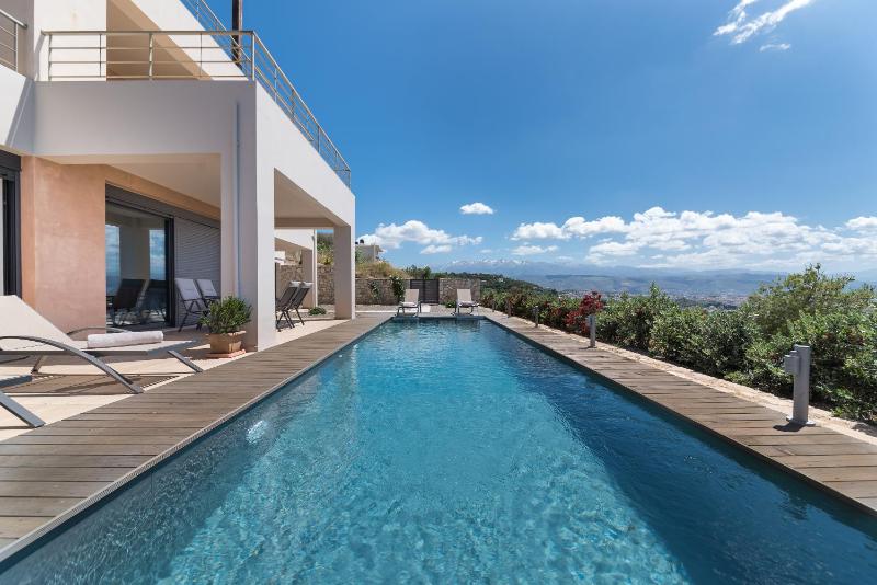 Luxury Villa Mystique with Amazing Seaview - image 5