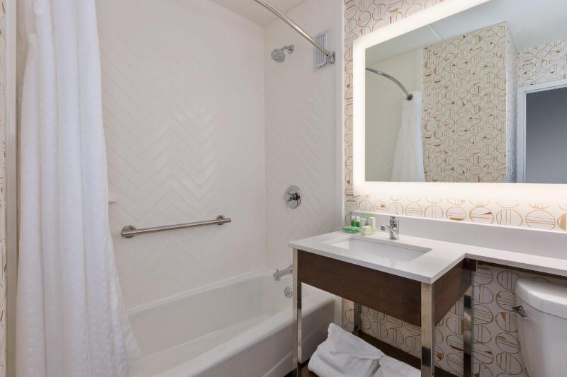 Standard Room image 1