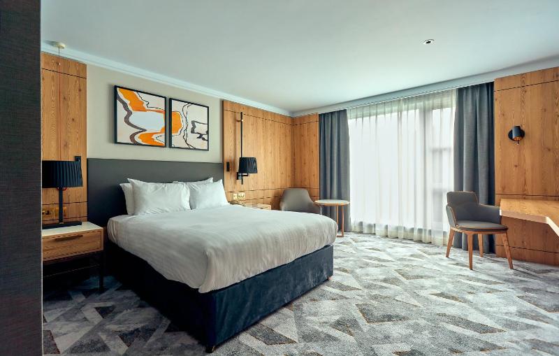 Standard Double Room - Disability Access image 3