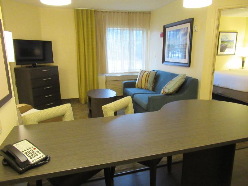 One-Bedroom Suite - Disability Access/Non-Smoking image 3
