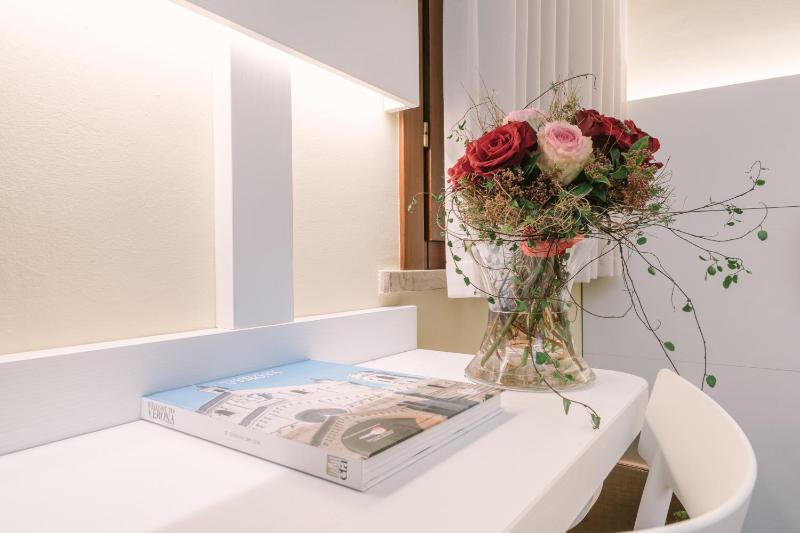 Hotel Giulietta e Romeo ***S - image 4