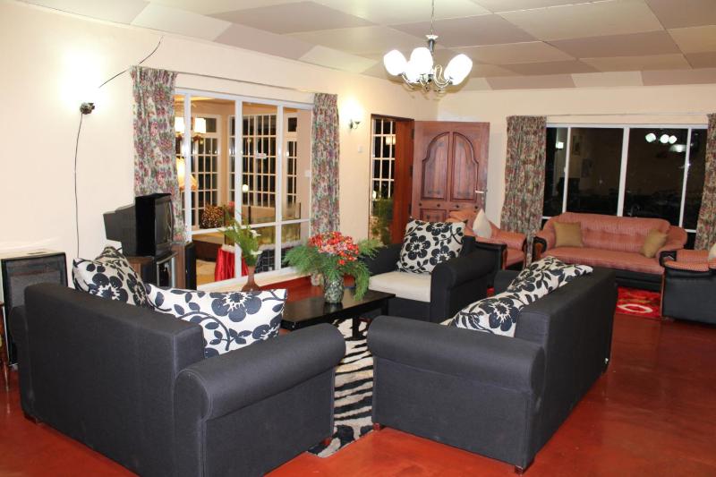 Blossomwell Bungalow - image 27