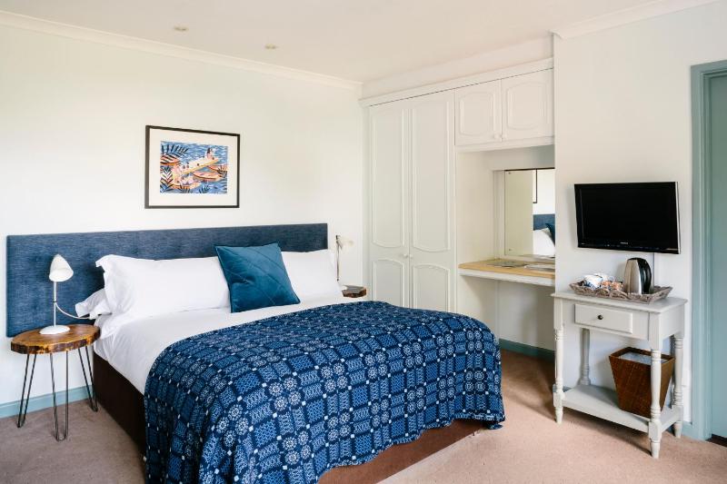 Merchants Manor Spa - image 20