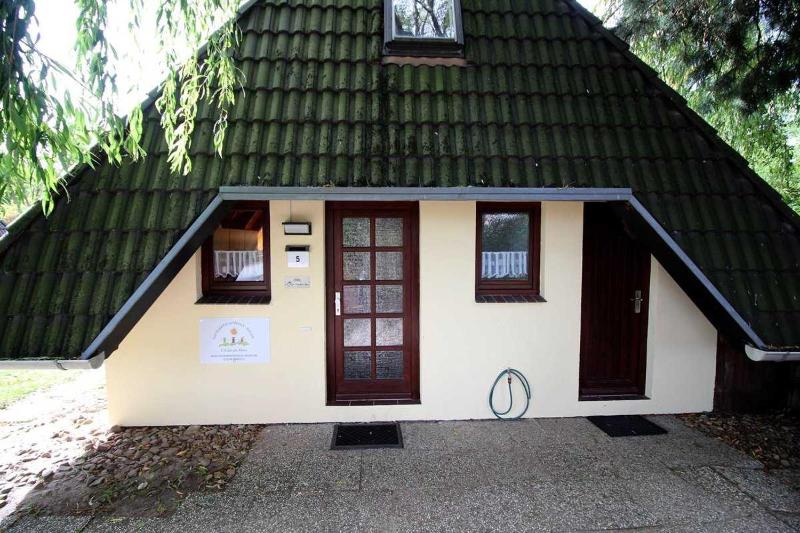 Two-Bedroom House image 3