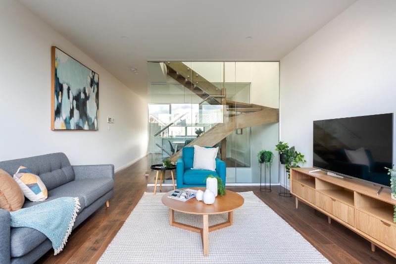 Little Grenfell Apartments by Urban Rest - image 7