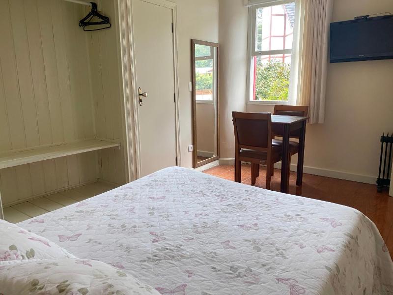 Two-Bedroom Chalet image 2