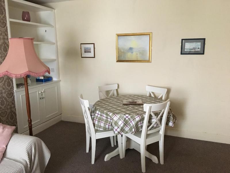 Apartment with Garden View image 4