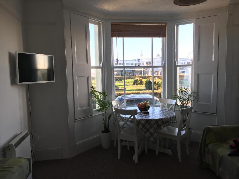 Standard Apartment image 3