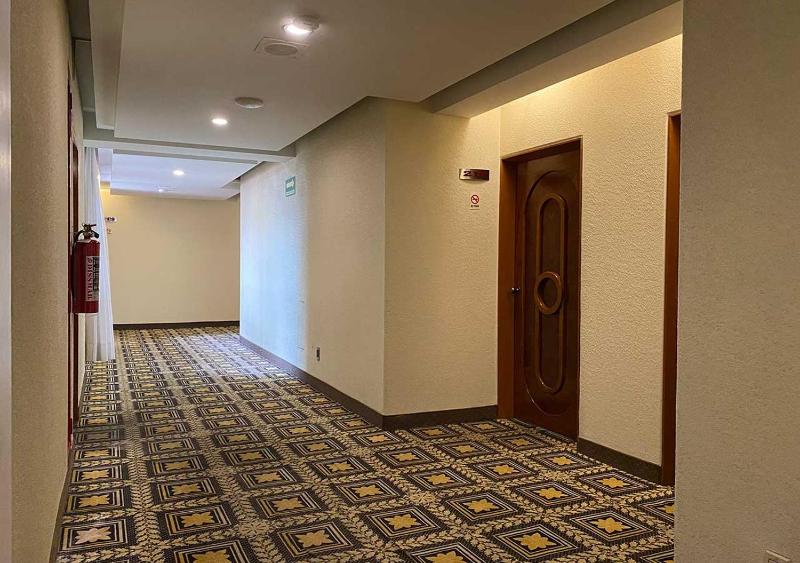 Hotel Escala Siglo XXI - image 2