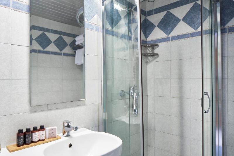 Standard Room without Balcony image 3