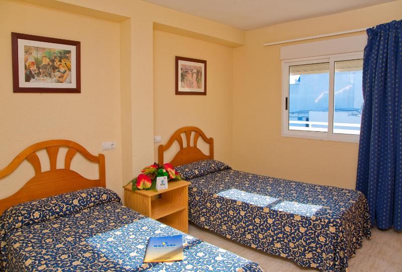 One-Bedroom Apartment image 1