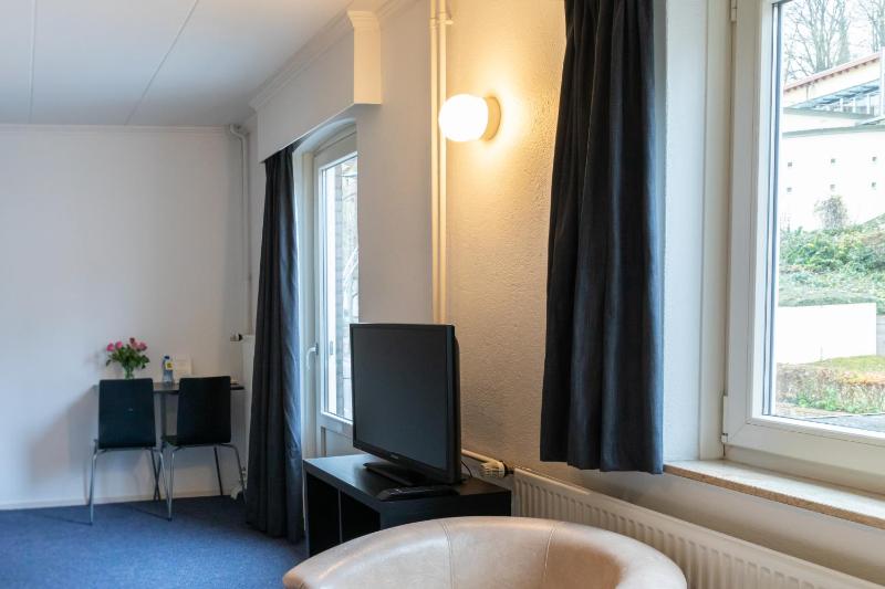 Double Room image 1