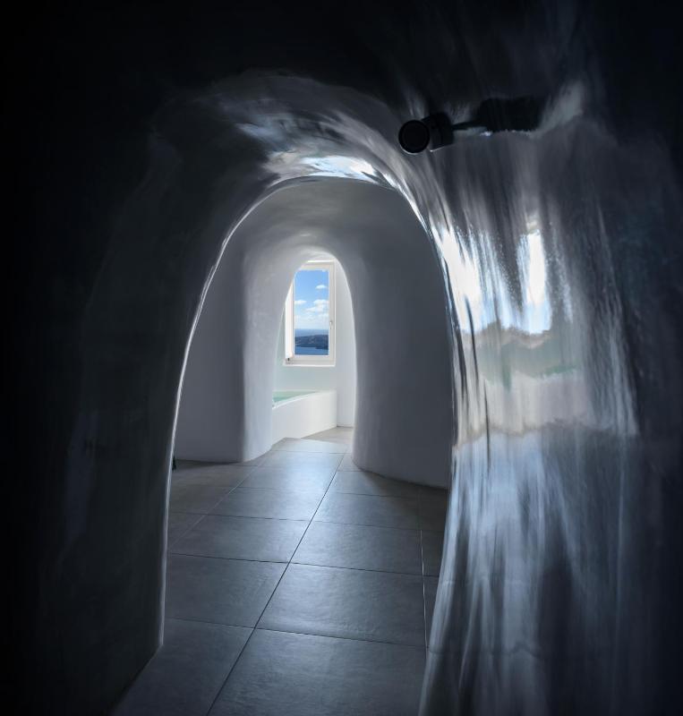 Cave Suite with Caldera View and Hot Tub image 2