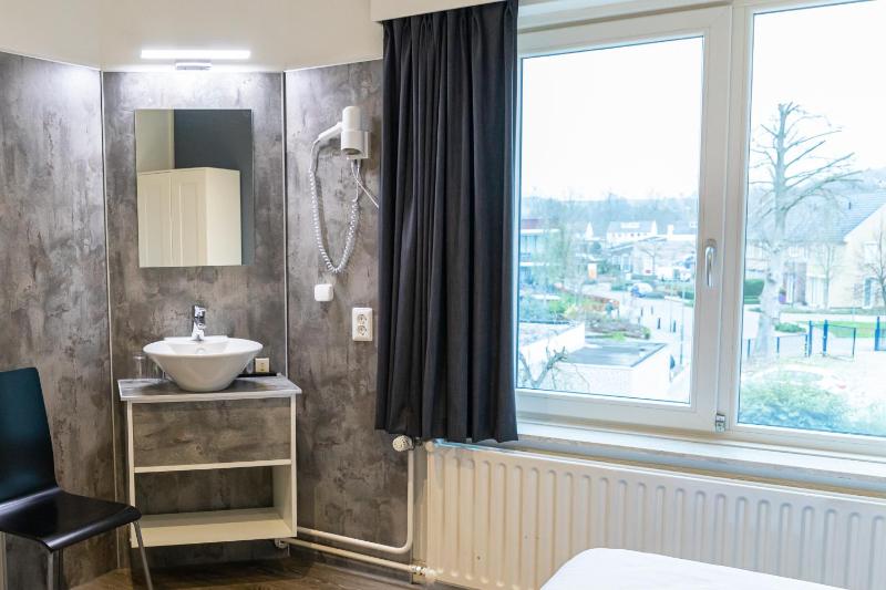 Triple Room image 1