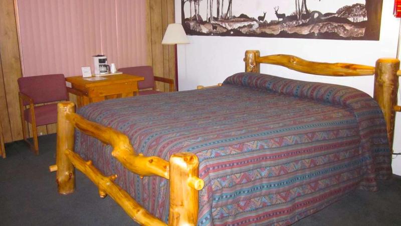 King Room image 1
