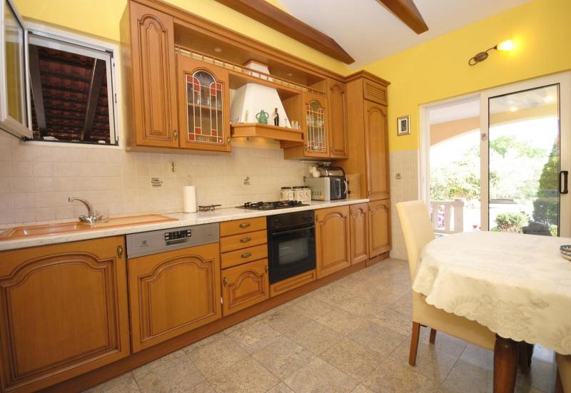 Extraordinary Villa Marija in Kastela - image 16