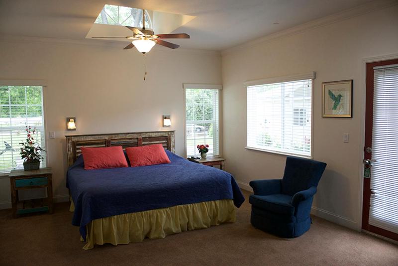 Three-Bedroom Suite image 3