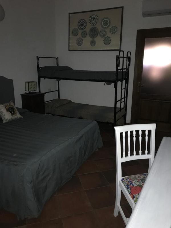 Classic Quadruple Room image 1