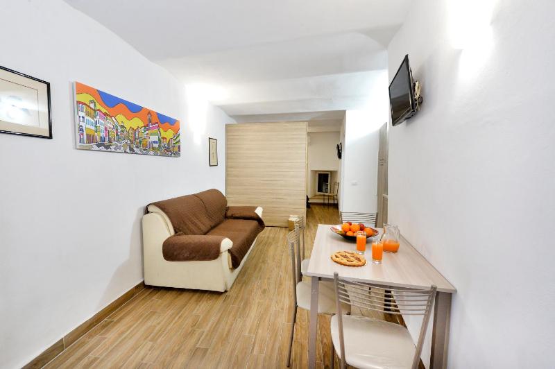 Perugia Apartments - image 17