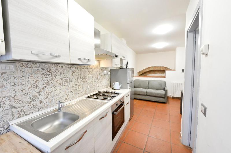 Perugia Apartments - image 40