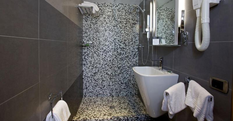 Hotel Tirrenia - image 25