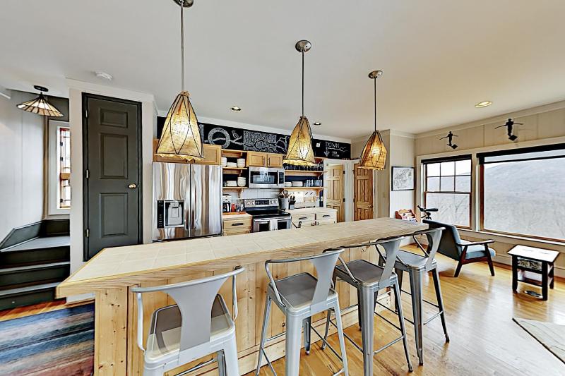 Three-Bedroom House image 2