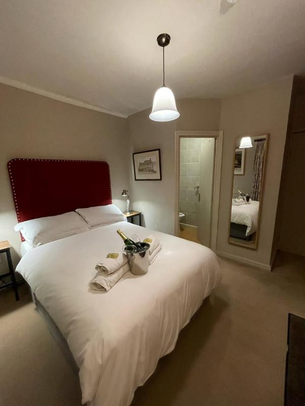 Double Room with Mountain View image 2