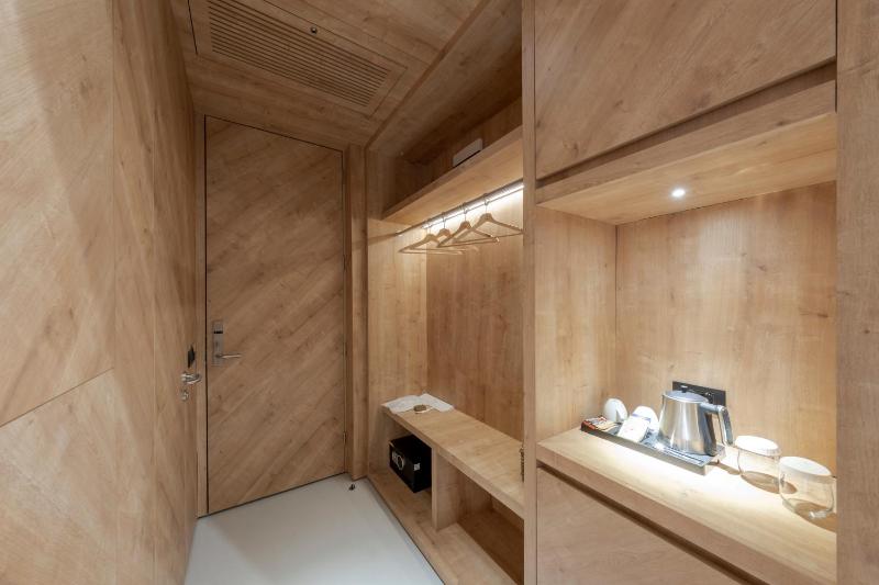 Standard Double Room image 2