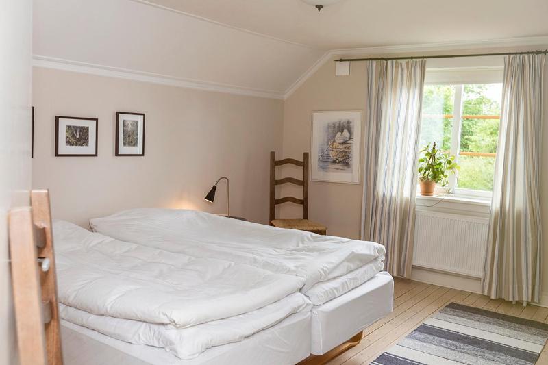 Two-Bedroom Apartment image 4