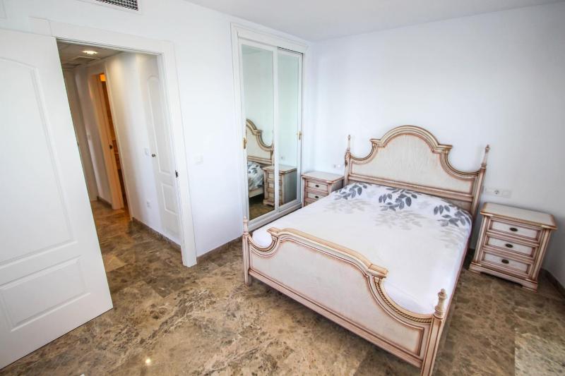 Angel - sea view apartment in Calpe - image 12