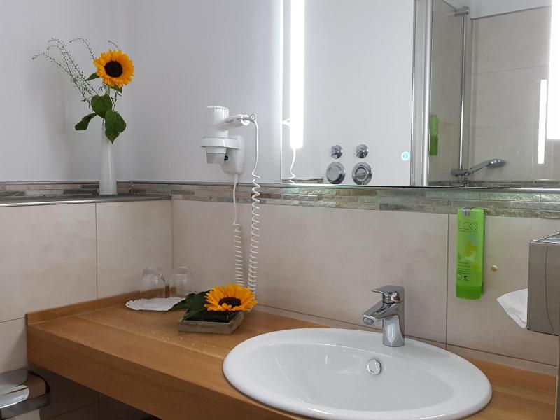 Premium Large Double Room with Balcony image 3