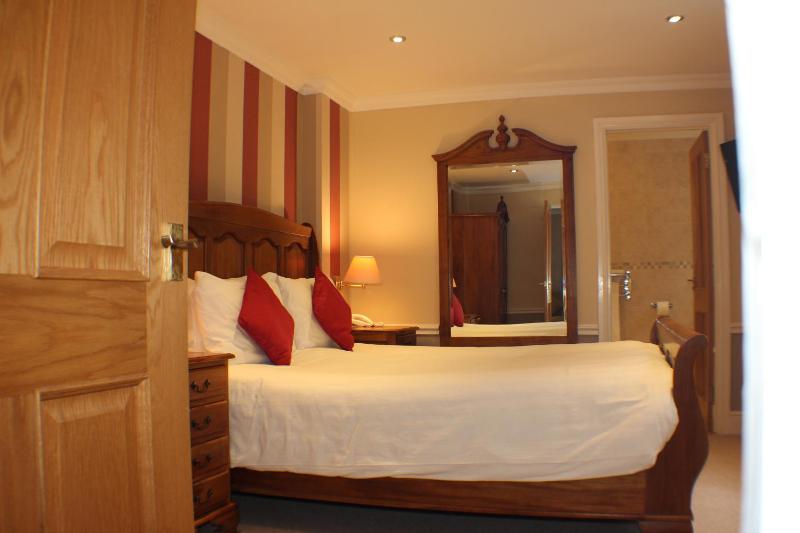 Rose in Vale Country House Hotel - image 28