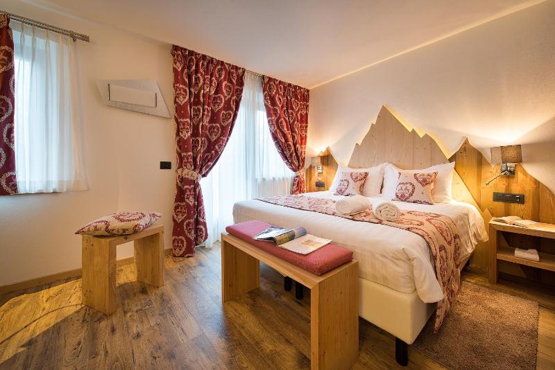 Hotel Bucaneve - image 13