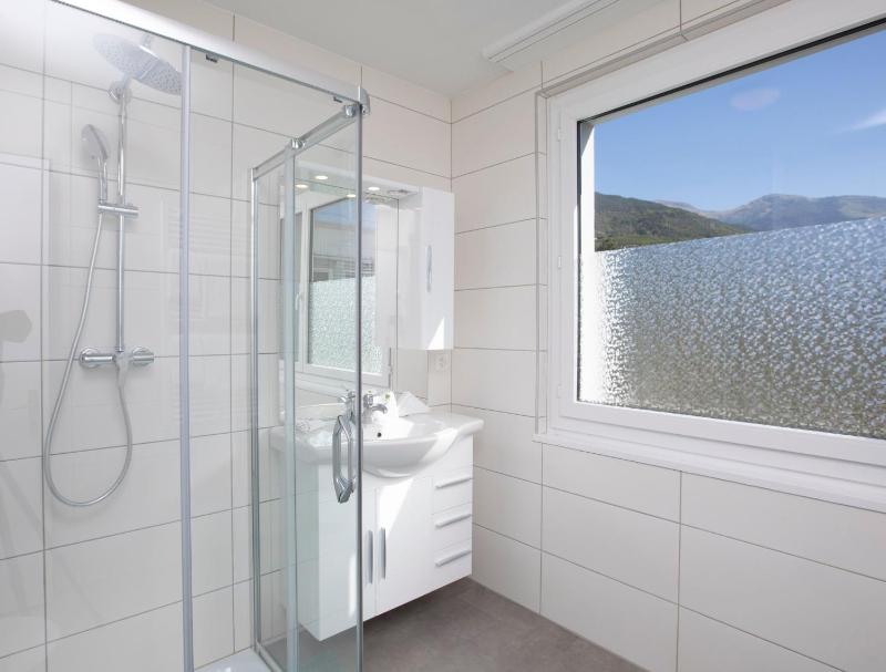 Deluxe Double Room with Balcony image 3