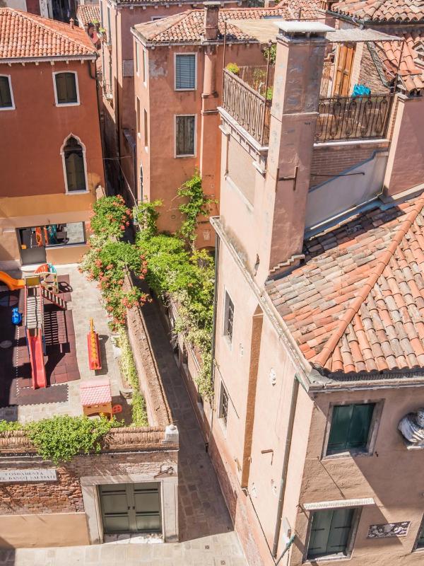 Two-Bedroom Apartment with Terrace image 2