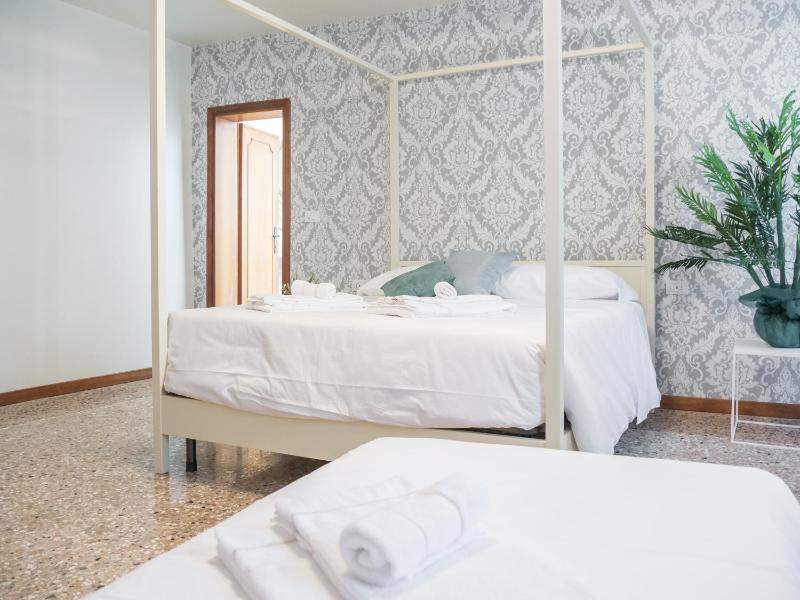 Two-Bedroom Apartment with Terrace image 2