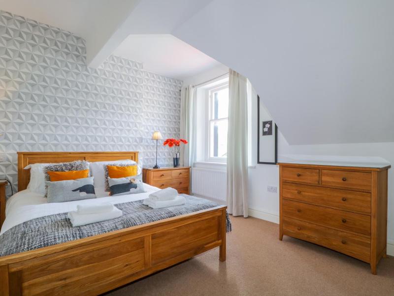 Sefton House - image 18