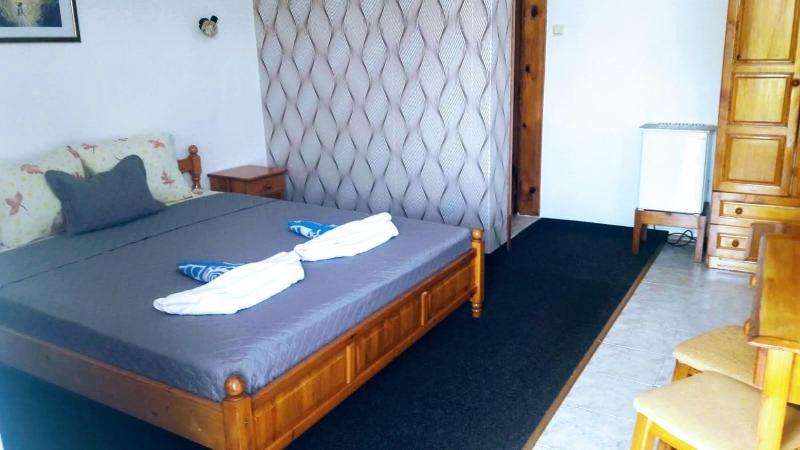Single Room with Balcony image 2