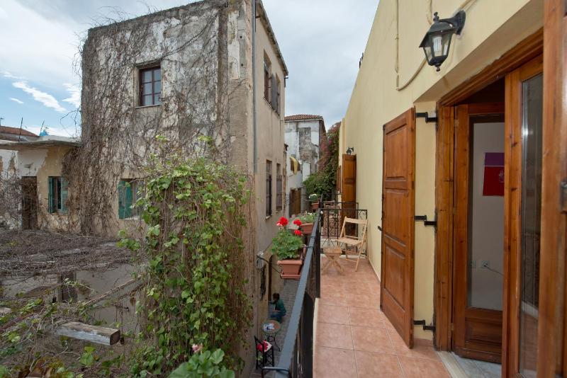 Katerina Traditional Rooms - image 19