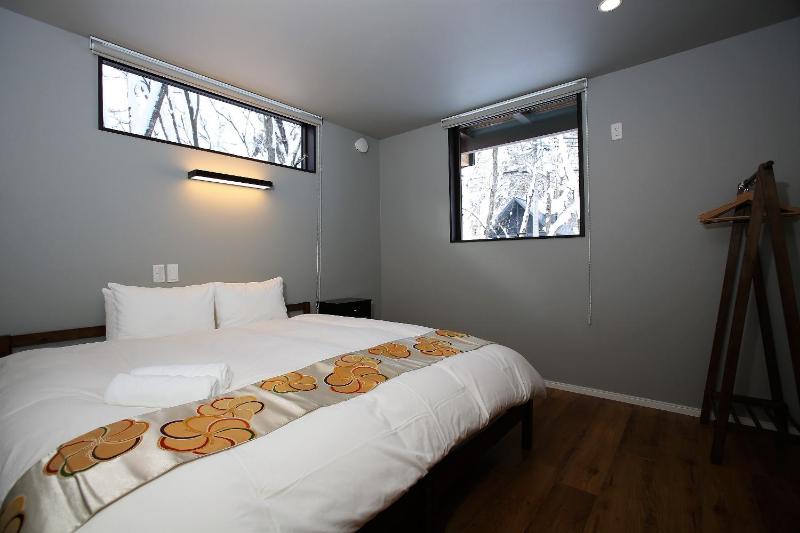 Snow Haven - image 6