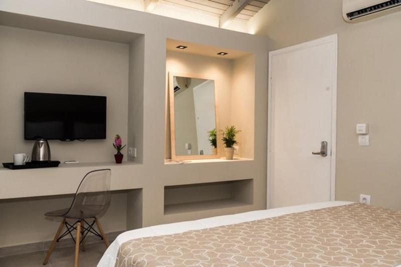 Junior Suite with Sea View image 4